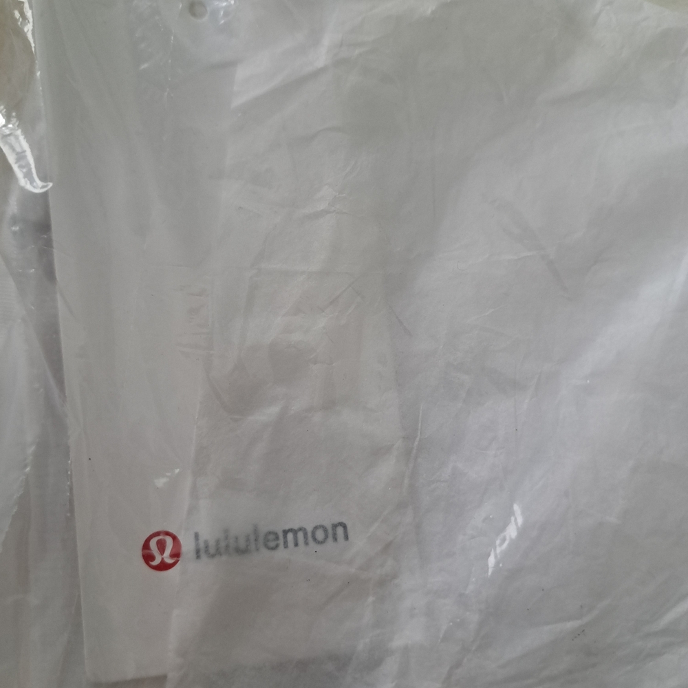 lululemon athletica White Short Sleeve Tee